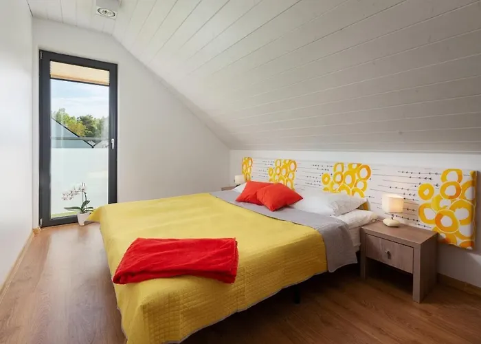 Morski Raj A Gerendaház Dębki